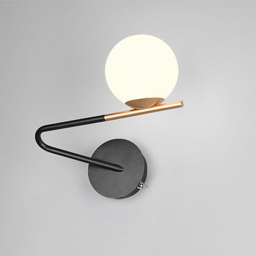 Flaming vägglampa svart/guld