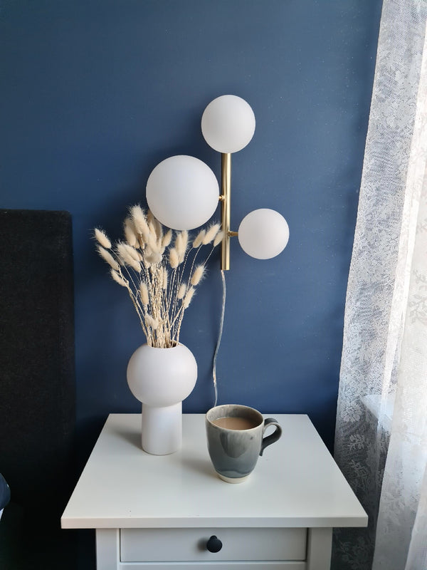 Molekyl vägglampa mässingsfärg