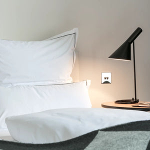 AJ bordslampa svart