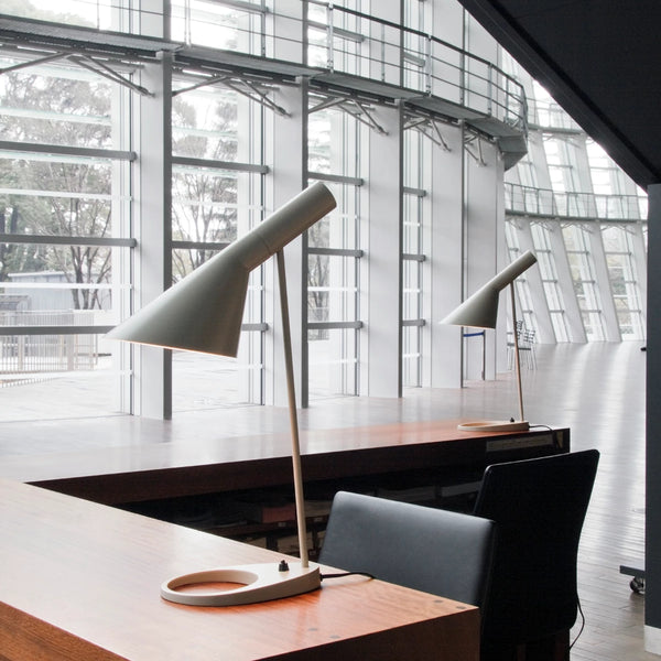 AJ bordslampa vit