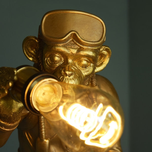 Diver Dan bordslampa guld