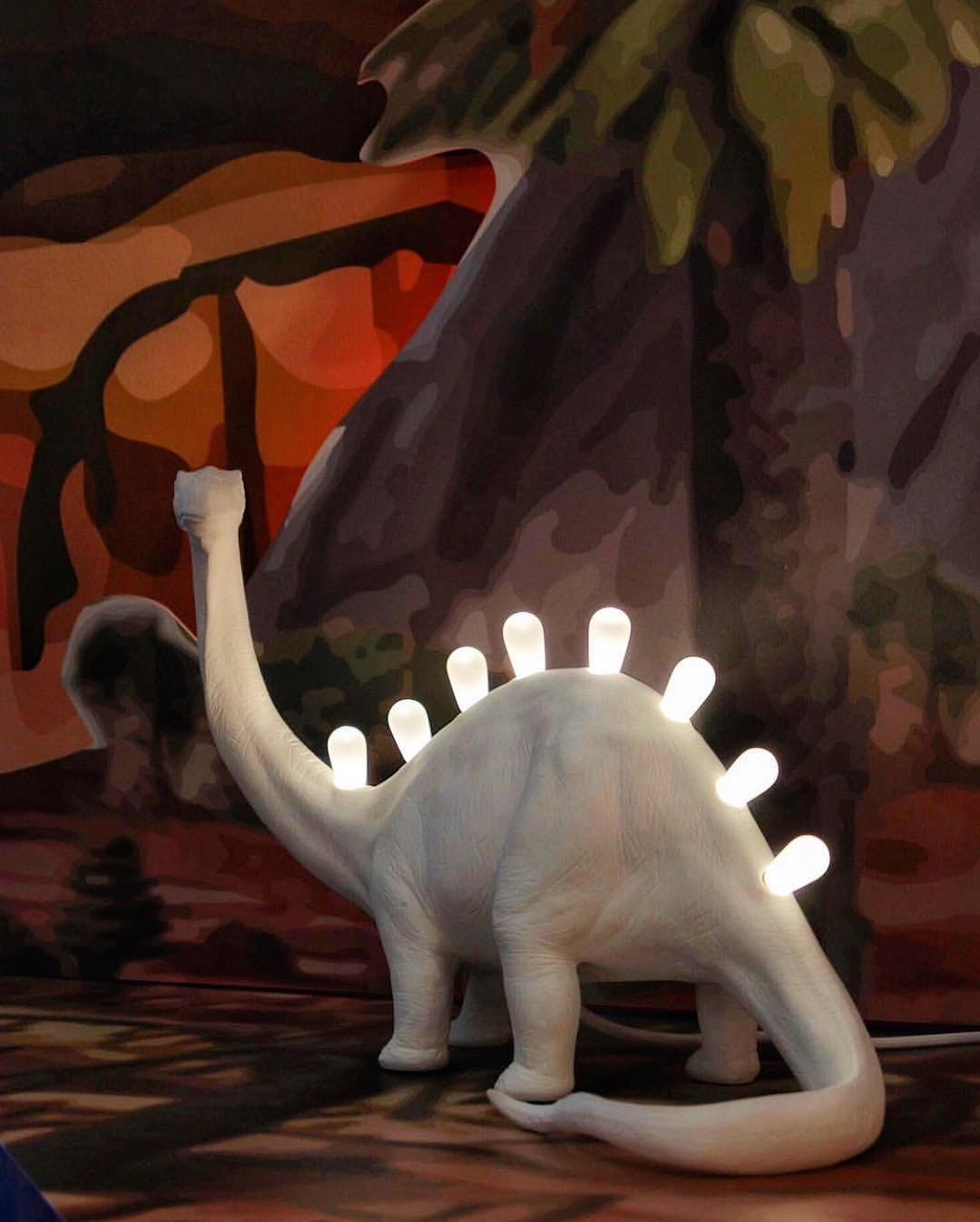 Seletti deals brontosaurus lamp